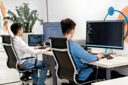 Sage 100 und Cashline - per Schnittstelle im Zusammenspiel / Foto von Mikhail Nilov / Pexels.com